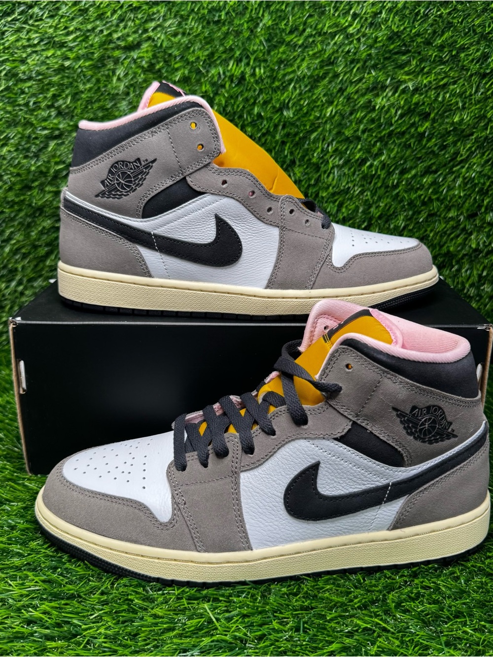 Size 10 - Mens  Air Jordan 1 Mid SE Shoes White Oil Gray Cave Stone - HQ2011-100